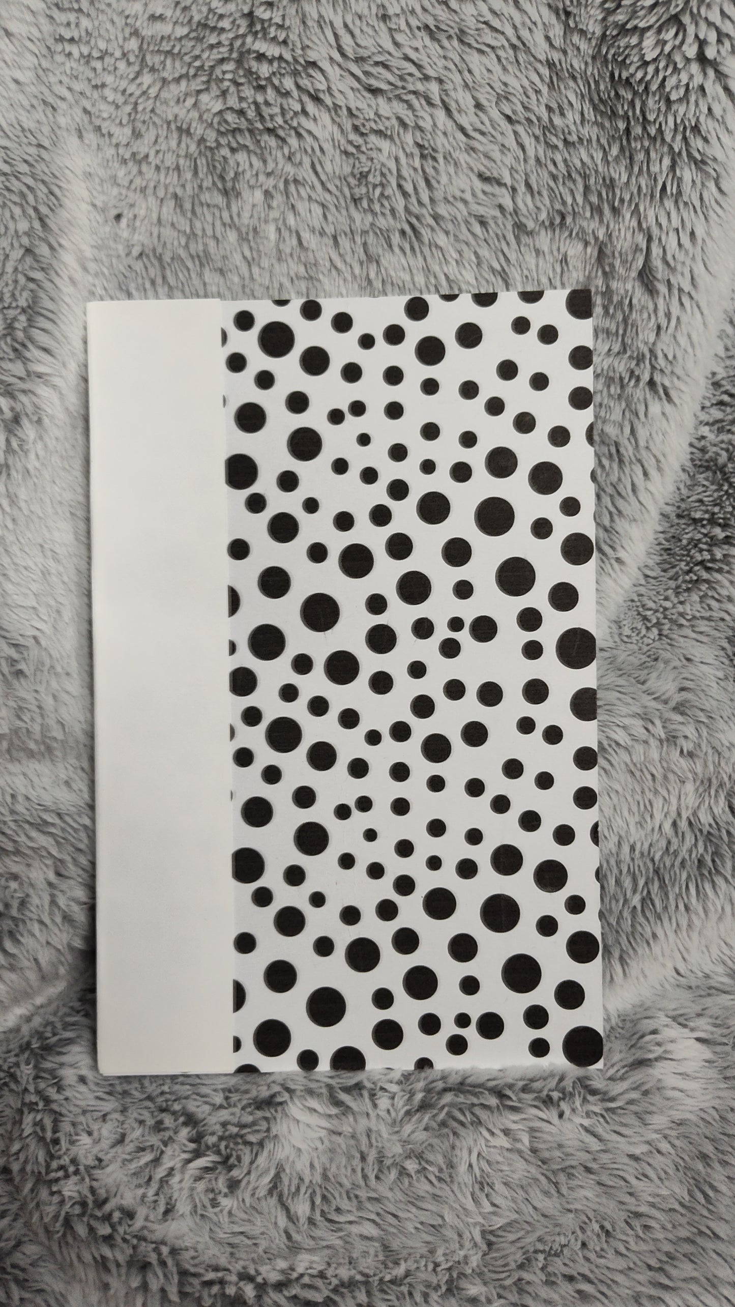 Libreta de Dots Blanca y Negra - Tapa Blanda